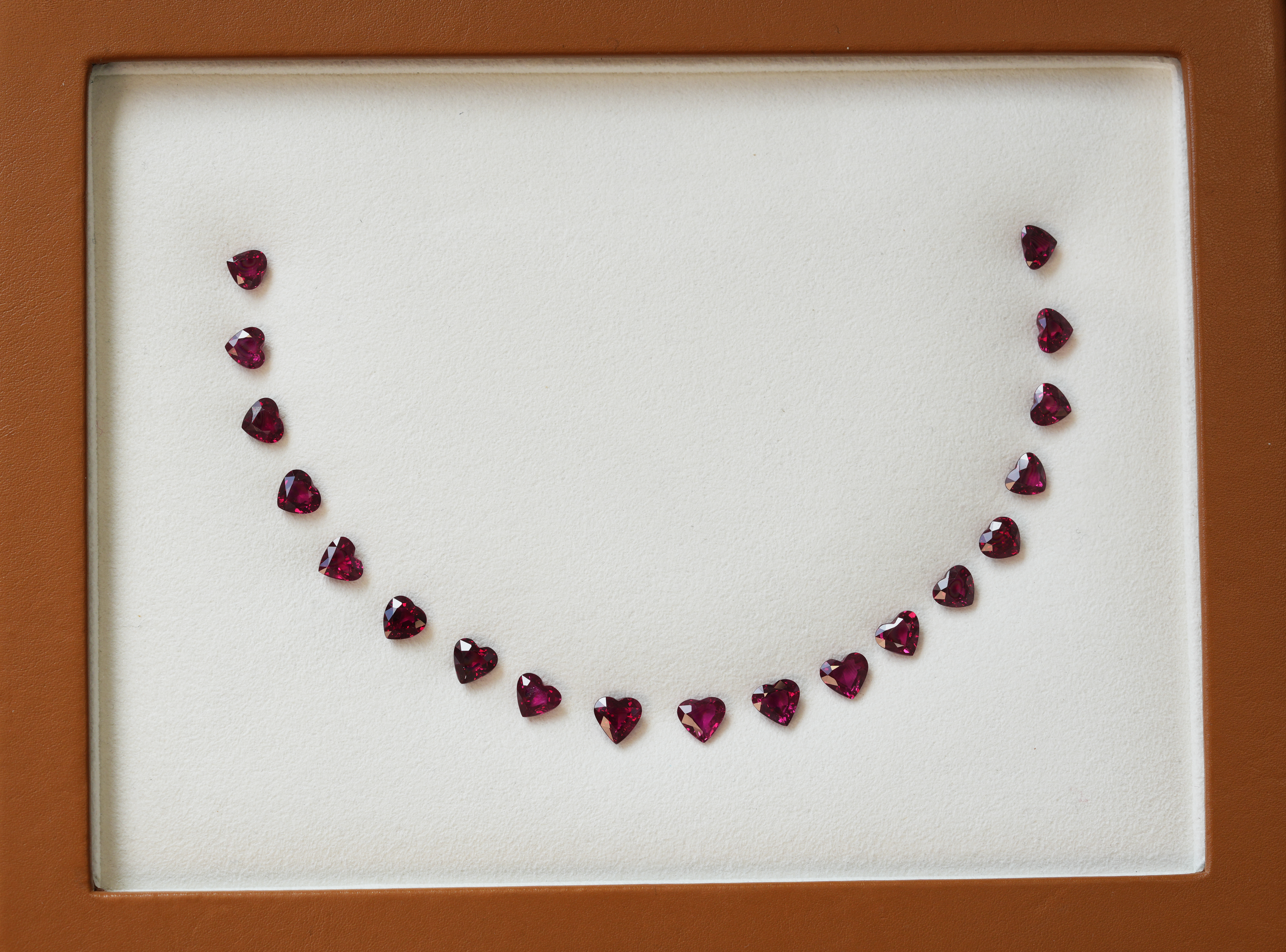 HEART SHAPE MOZAMBIQUE Ruby